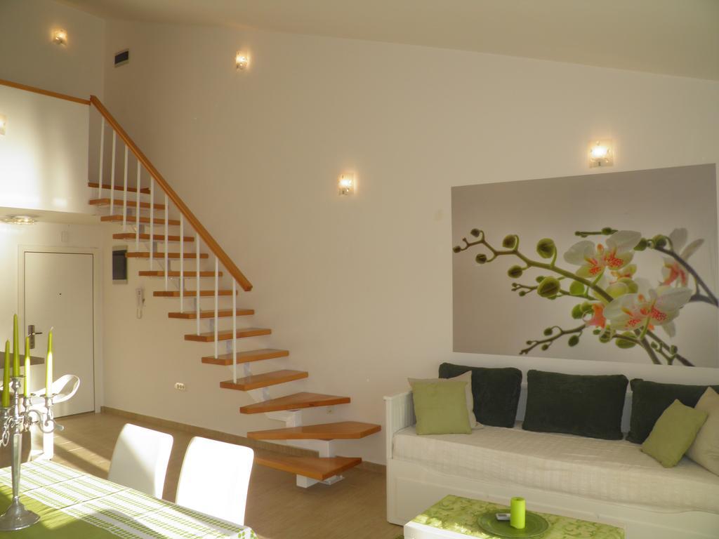 Apartments Perla Dinjiška エクステリア 写真
